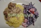 Moviy karam salatasi Sariyog 'bilan ko'k karam salat
